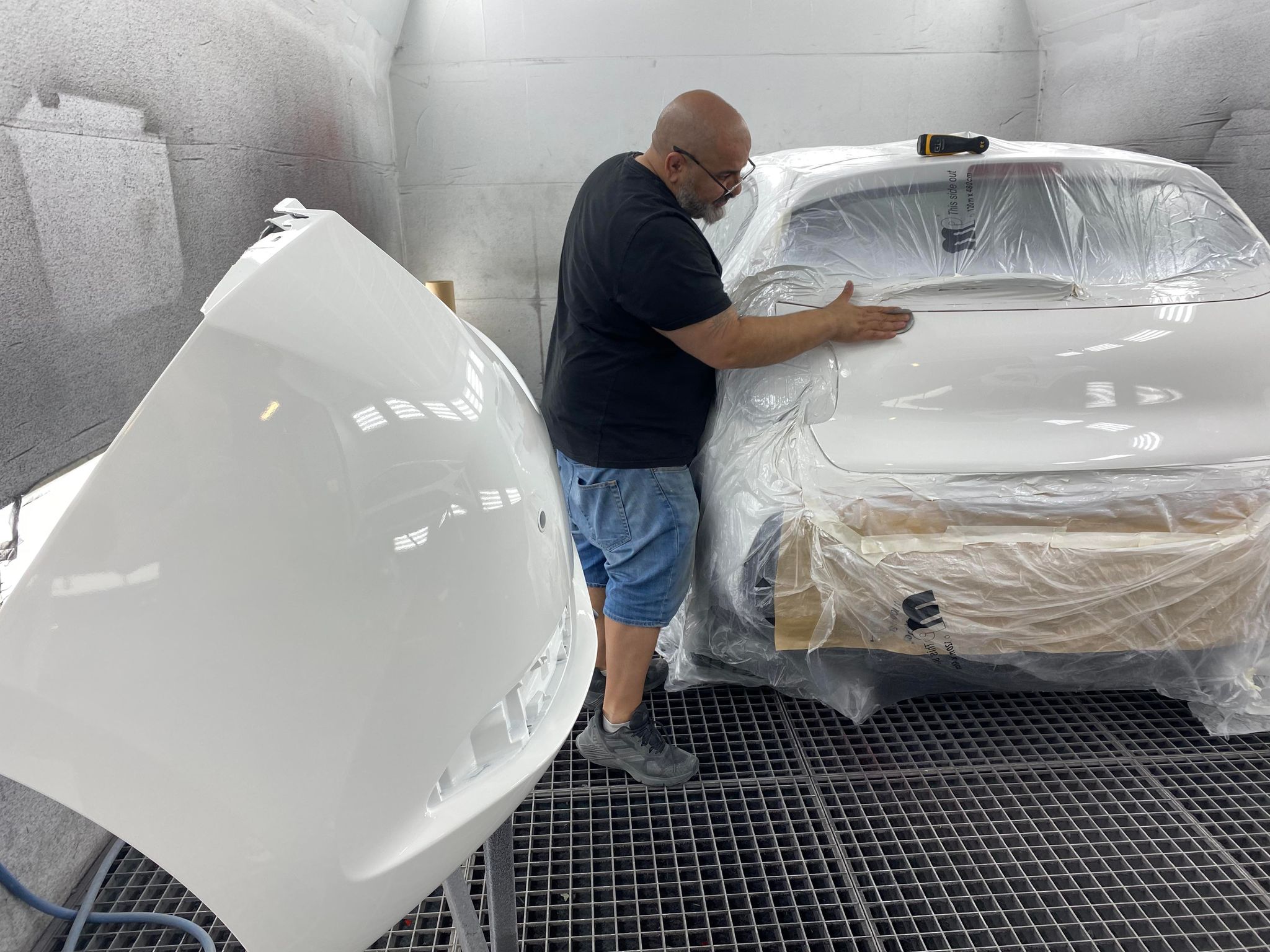 lackskador bil - vi hjälper dig